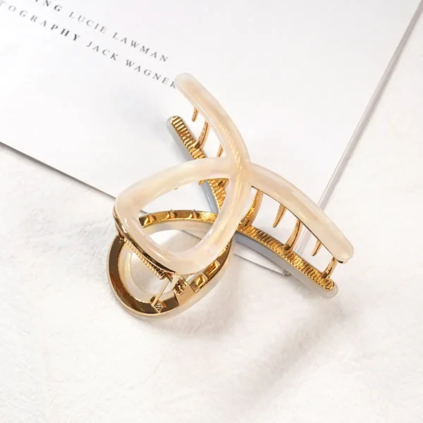 Luxury Shimmer Jaw Clip - Image 8