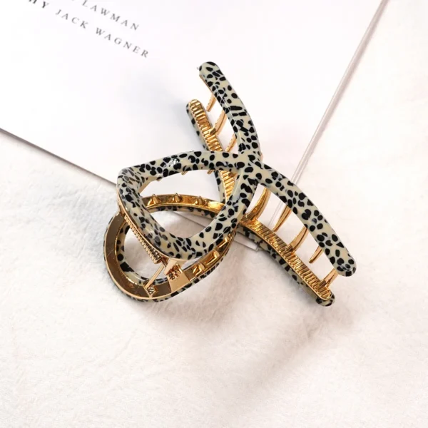 Luxury Shimmer Jaw Clip - Image 6