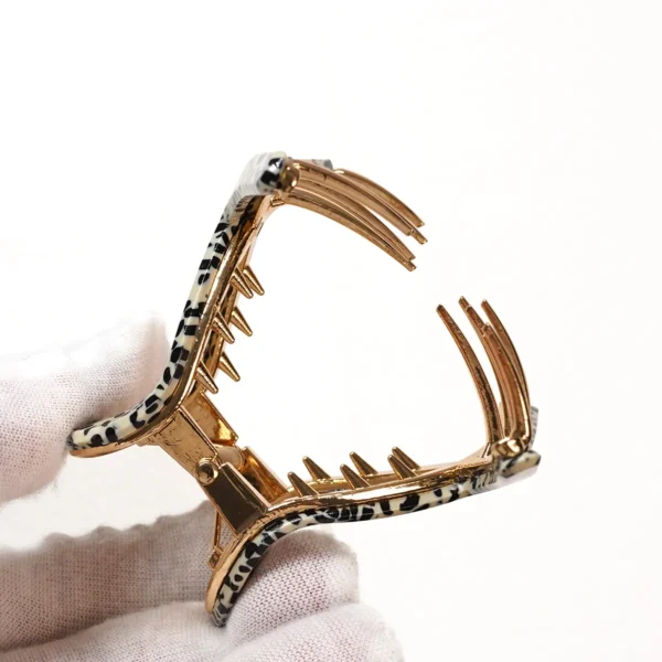 Luxury Shimmer Jaw Clip - Image 3