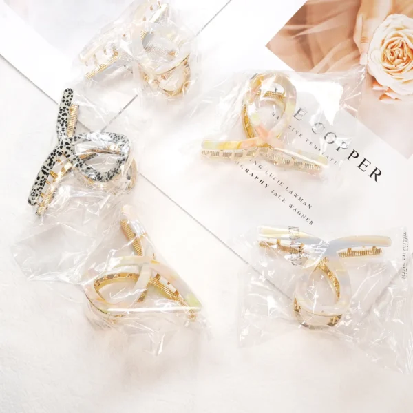 Luxury Shimmer Jaw Clip