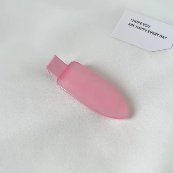 Chic No Crease Hair Clips in Jelly Translucent Colors - Image 2