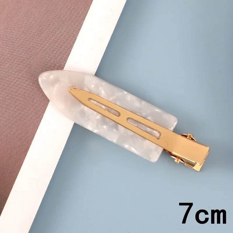 Heart-Carved Acetate No-Crease Duckbill Hair Claw - Image 4