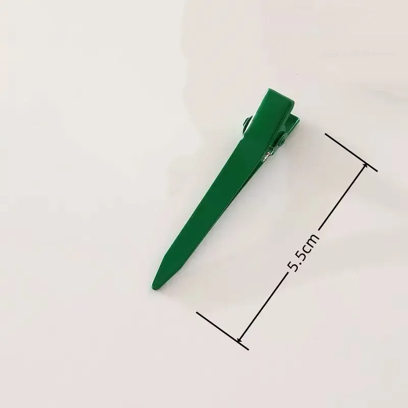 Creaseless Matte Hair Sectioning Clips in Vibrant Solids - Image 3